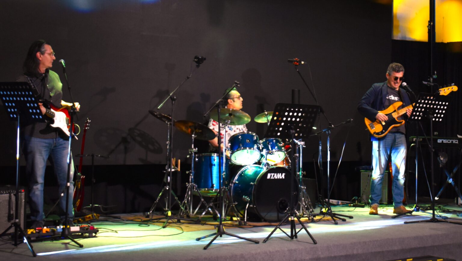 Terapia de Rock en vivo 2